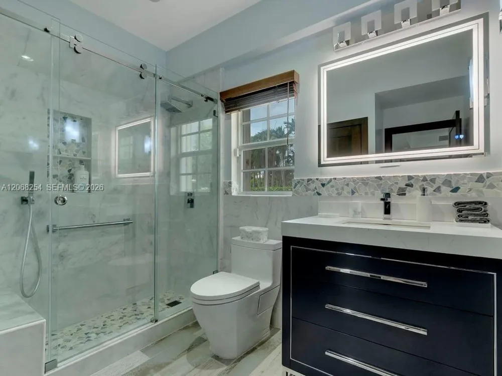 13880 SW 68th Ave Palmetto Bay, FL 33158