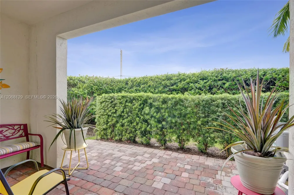 4204 Dixie Hwy #1 Oakland Park, FL 33334