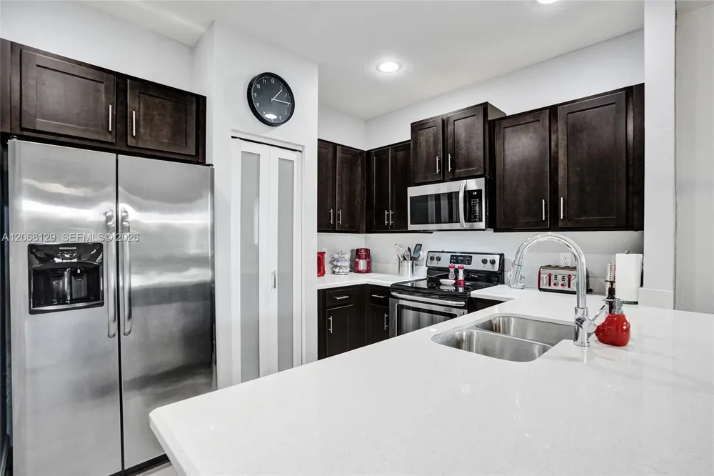 4204 Dixie Hwy #1 Oakland Park, FL 33334