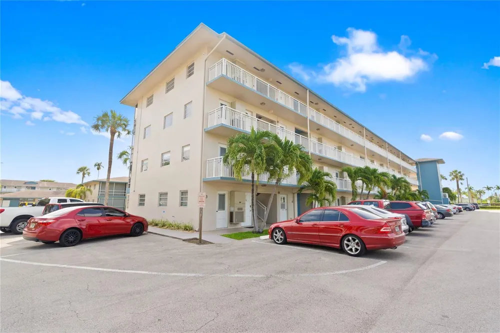 5800 W Margate Boulevard #346-3 Margate, FL 33063