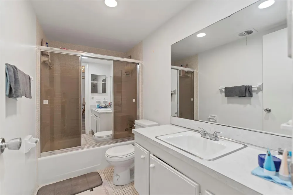 5800 W Margate Boulevard #346-3 Margate, FL 33063
