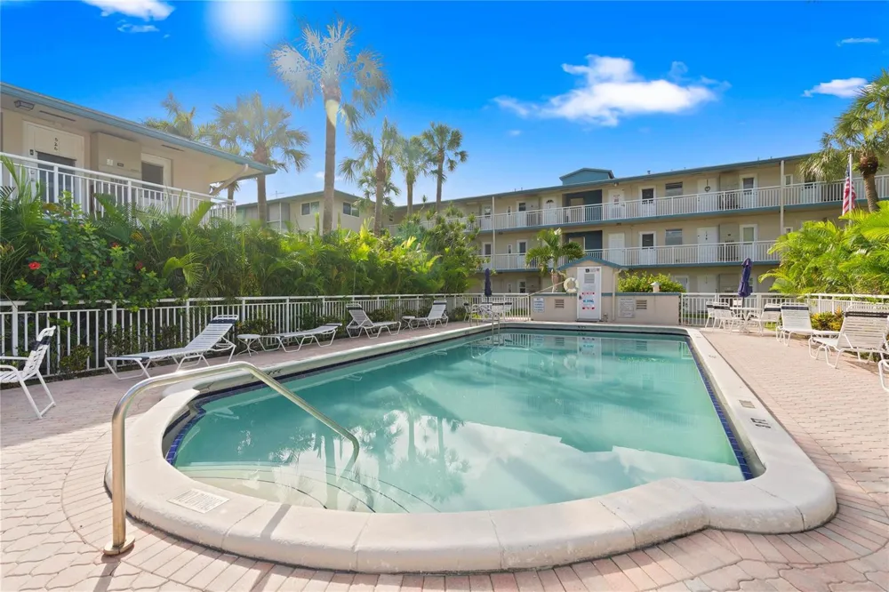5800 W Margate Boulevard #346-3 Margate, FL 33063