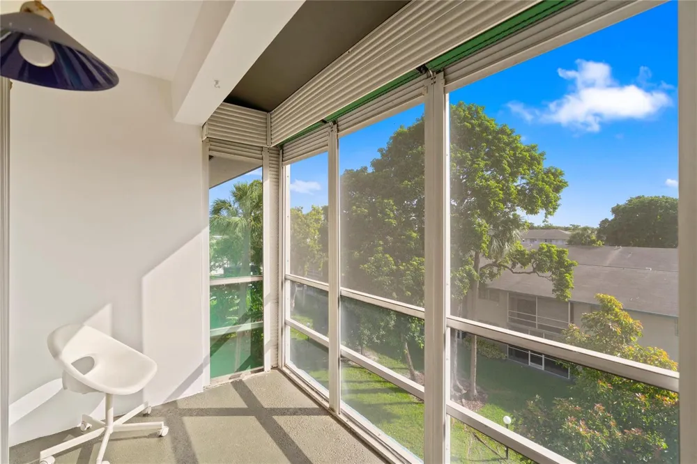5800 W Margate Boulevard #346-3 Margate, FL 33063