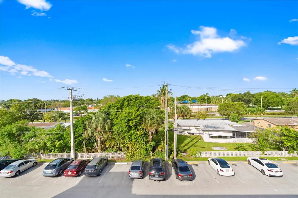 5800 W Margate Boulevard #346-3 Margate, FL 33063