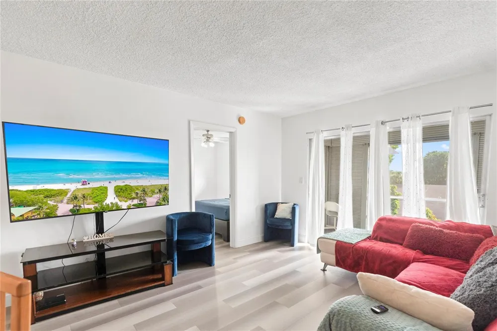 5800 W Margate Boulevard #346-3 Margate, FL 33063