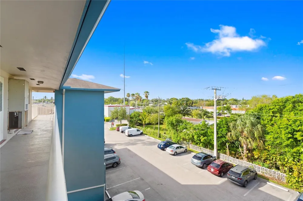 5800 W Margate Boulevard #346-3 Margate, FL 33063