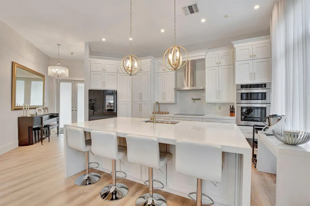 6609 NW 24th Avenue Boca Raton, FL 33496