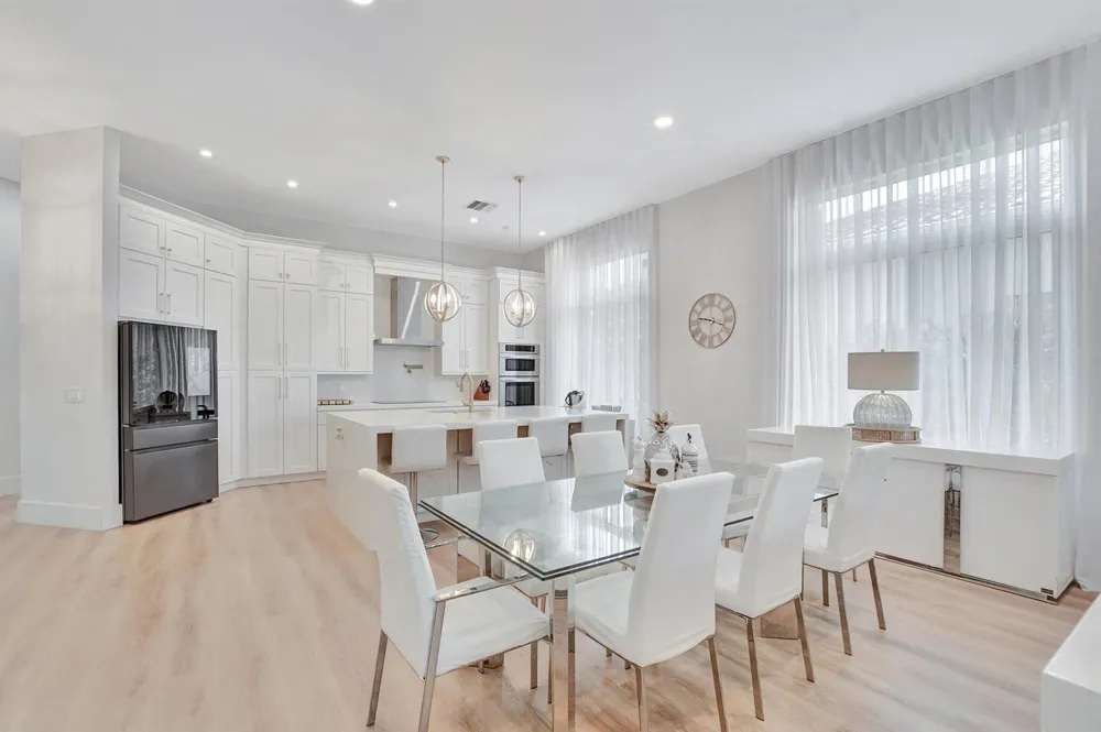 6609 NW 24th Avenue Boca Raton, FL 33496