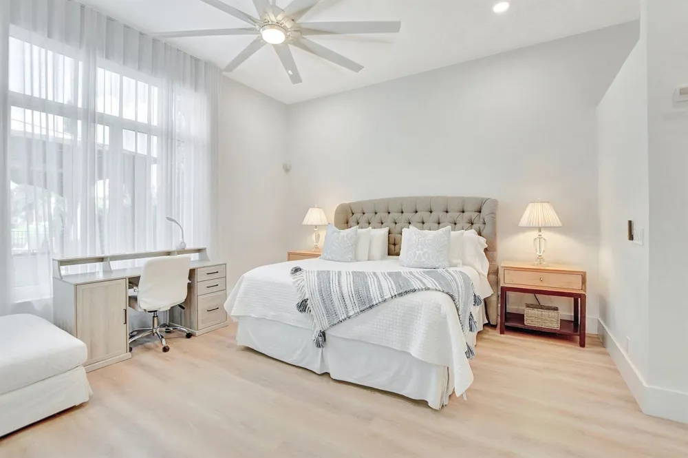 6609 NW 24th Avenue Boca Raton, FL 33496