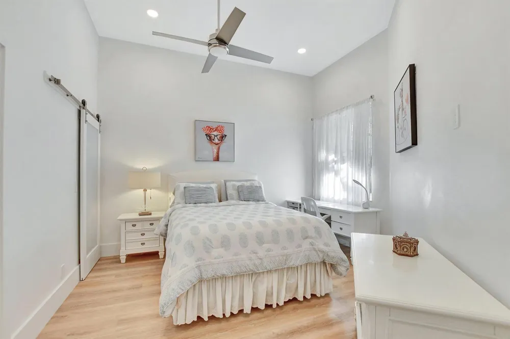6609 NW 24th Avenue Boca Raton, FL 33496