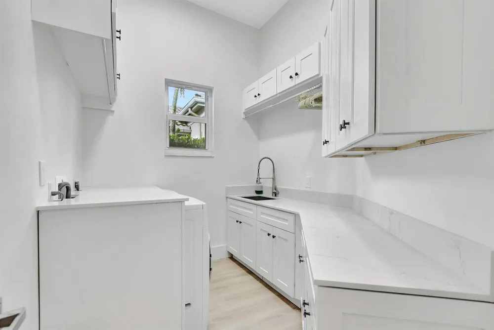 6609 NW 24th Avenue Boca Raton, FL 33496