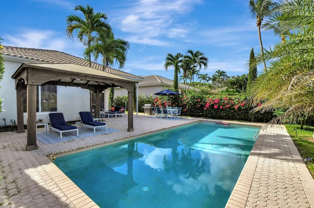6609 NW 24th Avenue Boca Raton, FL 33496