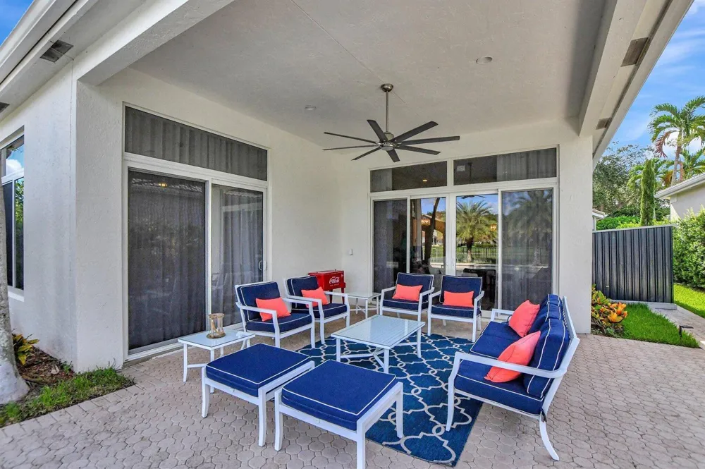 6609 NW 24th Avenue Boca Raton, FL 33496