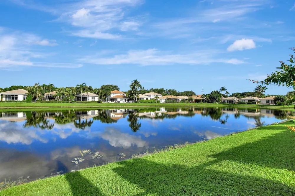 6609 NW 24th Avenue Boca Raton, FL 33496