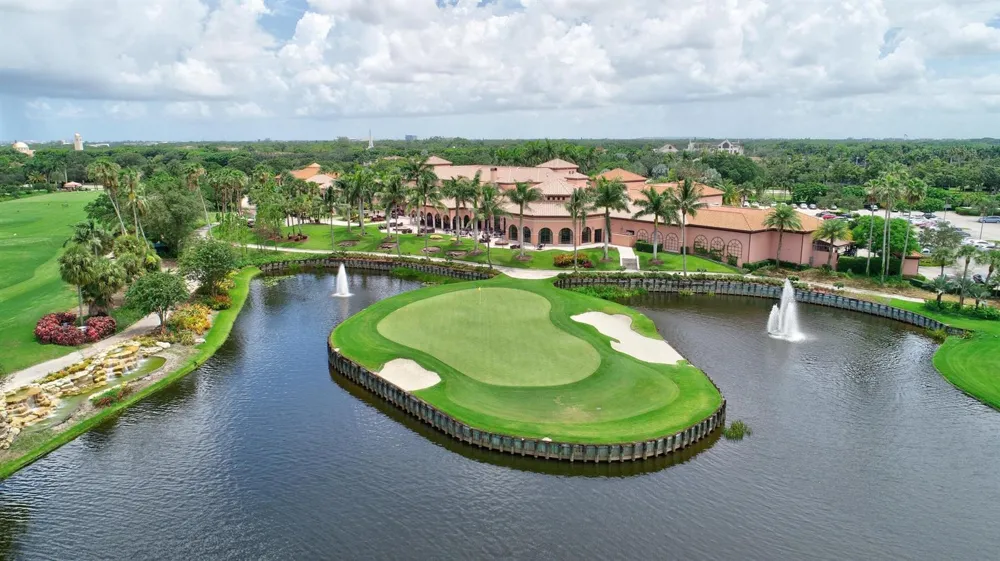 6609 NW 24th Avenue Boca Raton, FL 33496