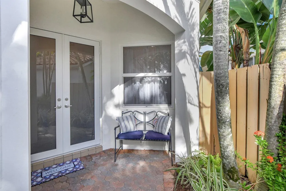 6609 NW 24th Avenue Boca Raton, FL 33496