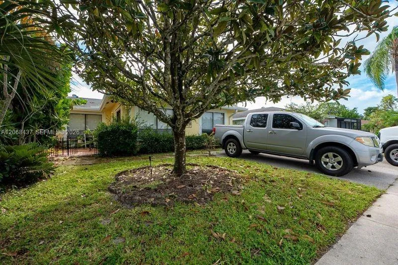 7507 Ace Rd N Lake Worth, FL 33467