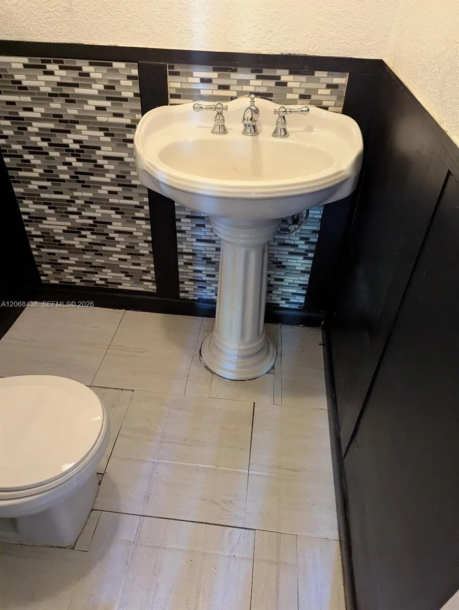 8380 S Missionwood Cir #C-II Miramar, FL 33025