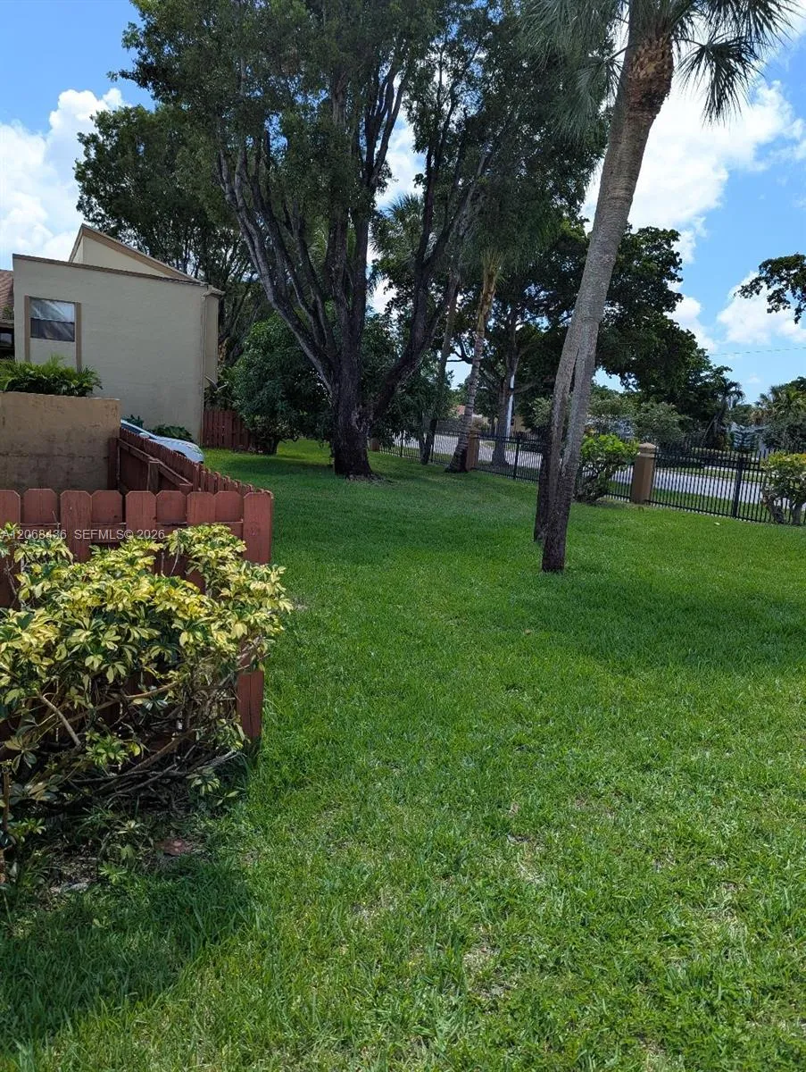8380 S Missionwood Cir #C-II Miramar, FL 33025