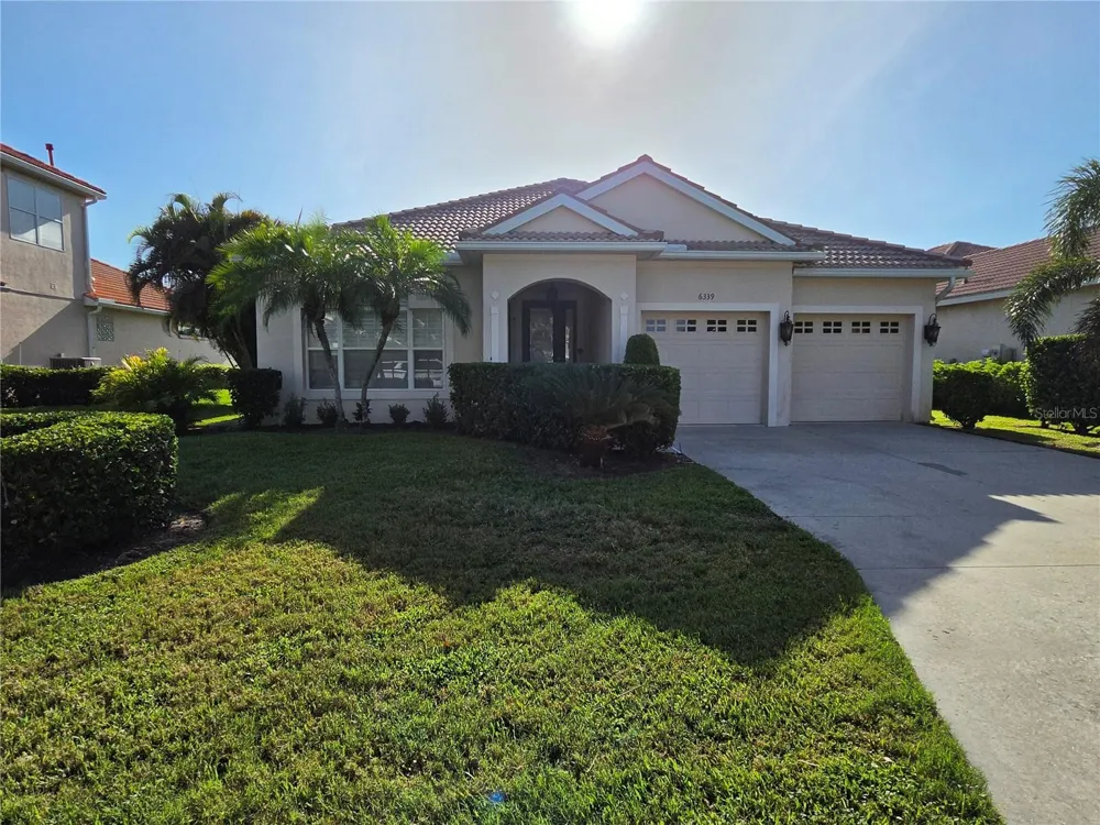 6339 ROOKERY CIRCLE Bradenton, FL 34203