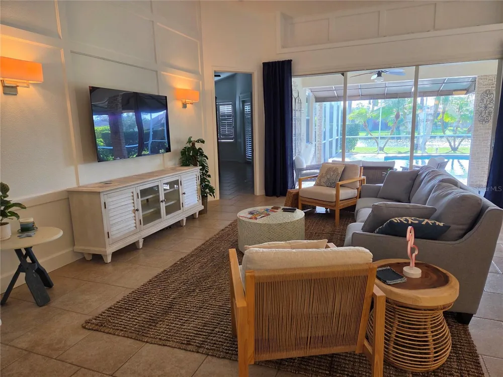6339 ROOKERY CIRCLE Bradenton, FL 34203