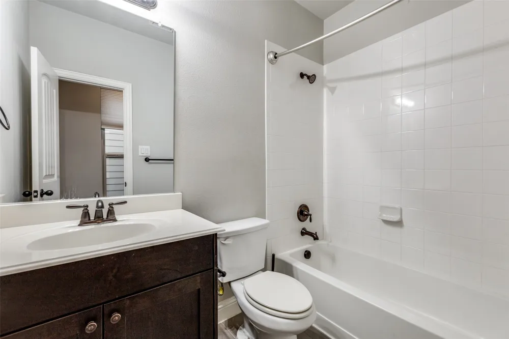 828 Rohan Drive Richardson, TX 75081