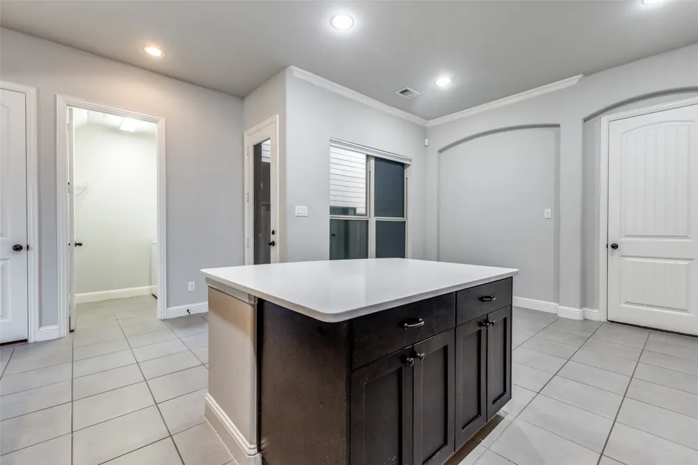 828 Rohan Drive Richardson, TX 75081