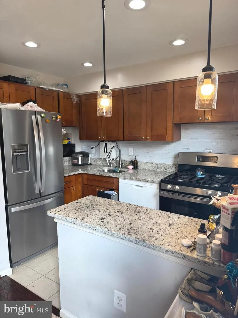 11124 ROCK GARDEN DRIVE Fairfax, VA 22030