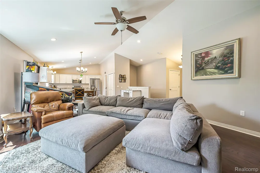 16314 Red Fox Trail Fenton Charter Township, MI 48451