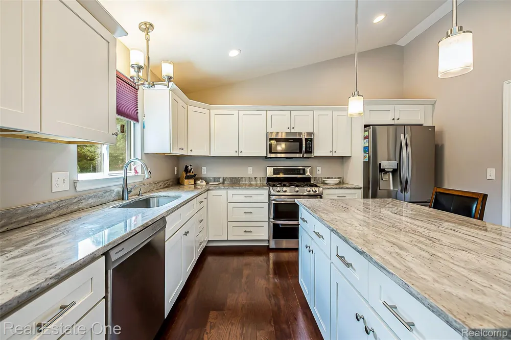 16314 Red Fox Trail Fenton Charter Township, MI 48451