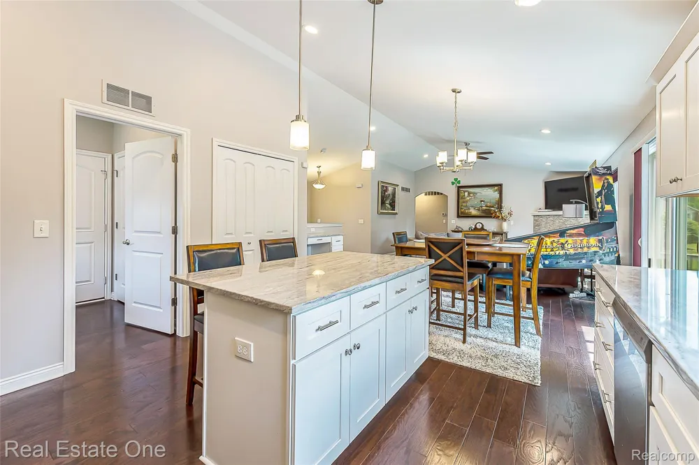 16314 Red Fox Trail Fenton Charter Township, MI 48451