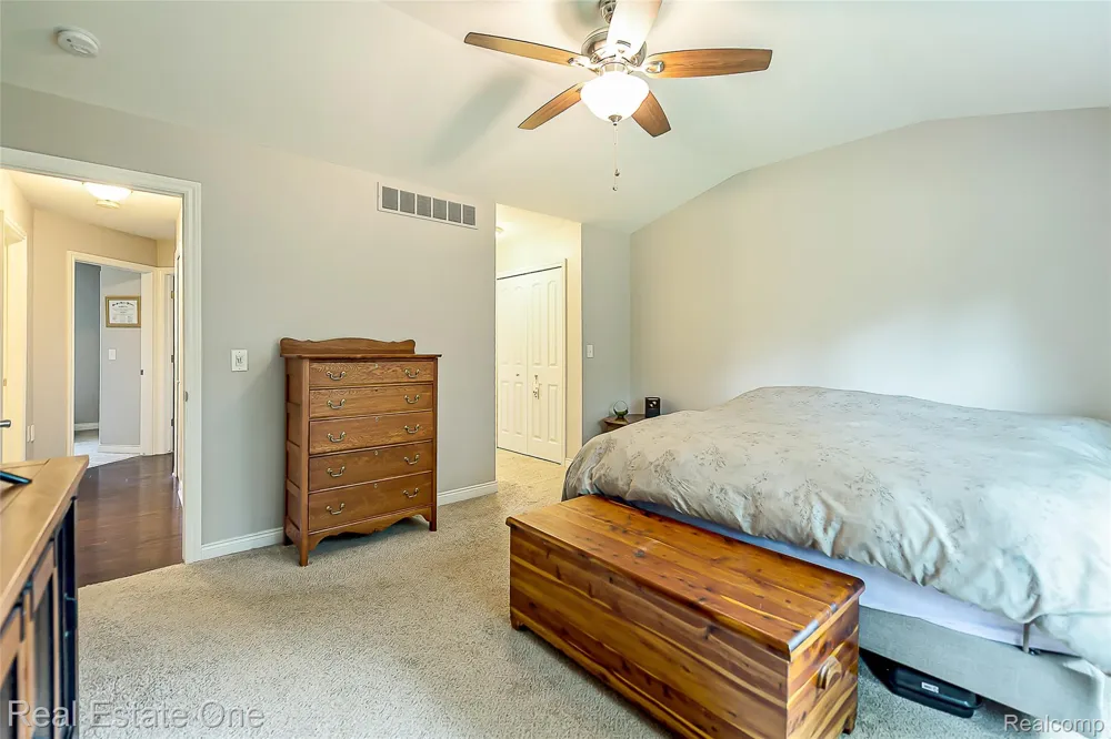 16314 Red Fox Trail Fenton Charter Township, MI 48451