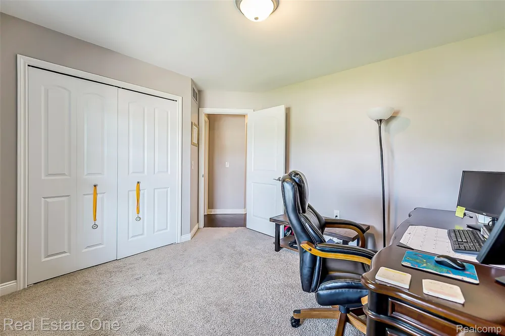 16314 Red Fox Trail Fenton Charter Township, MI 48451