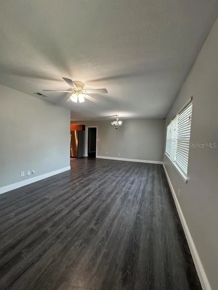 2125 CARLTON DRIVE Orlando, FL 32806