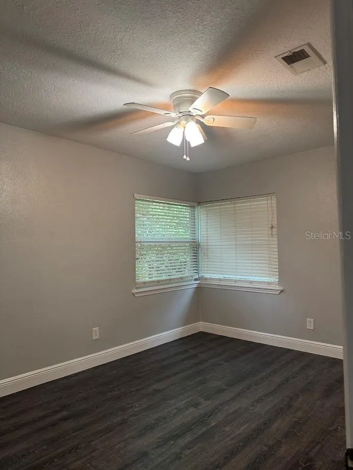 2125 CARLTON DRIVE Orlando, FL 32806