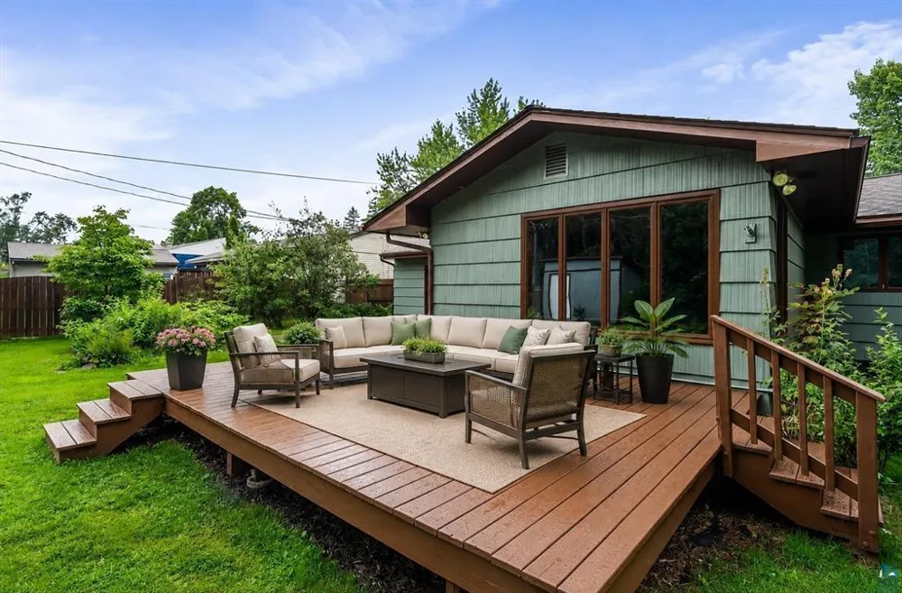 703 Ebony Avenue Duluth, MN 55811