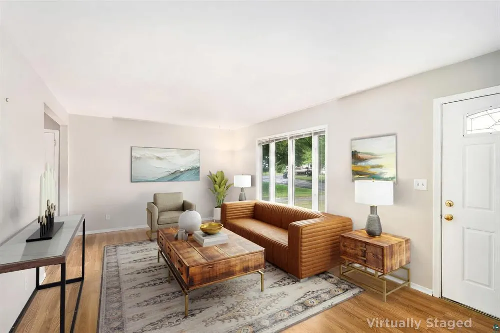 703 Ebony Avenue Duluth, MN 55811