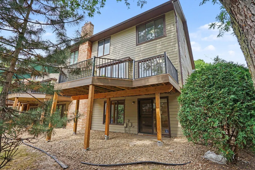 13329 Morgan Avenue S Burnsville, MN 55337