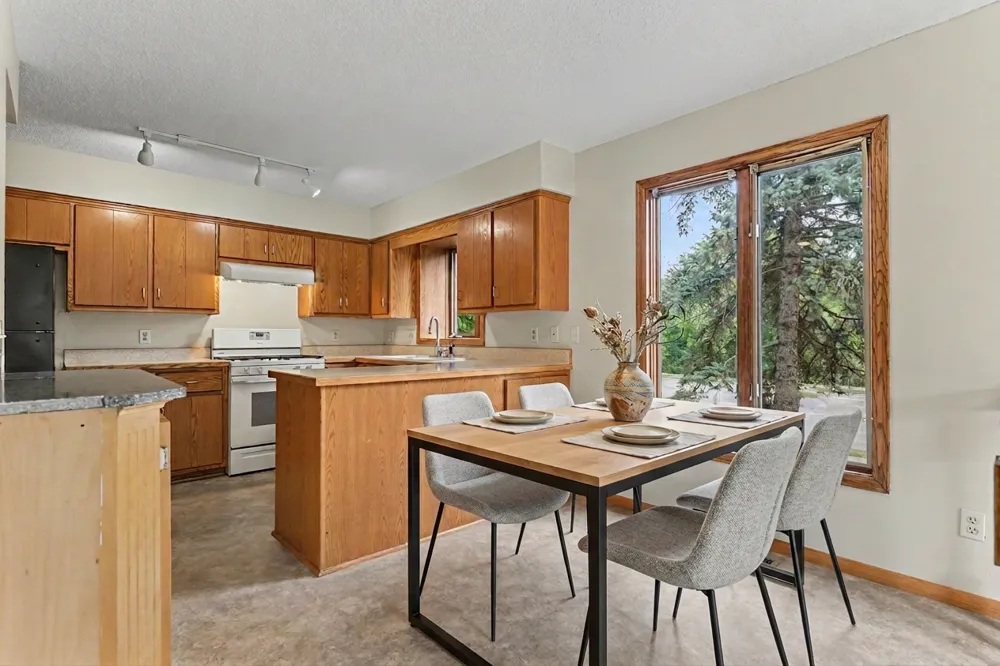 13329 Morgan Avenue S Burnsville, MN 55337