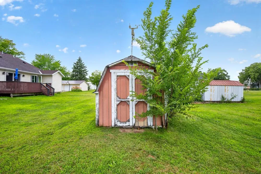1407 S Garden Street Lake City, MN 55041