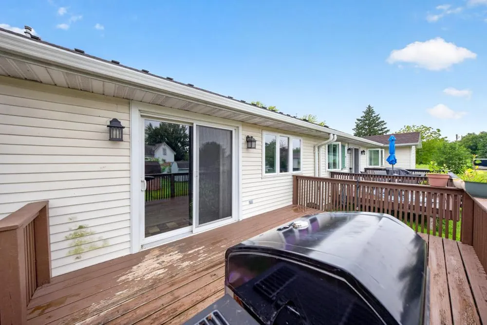1407 S Garden Street Lake City, MN 55041