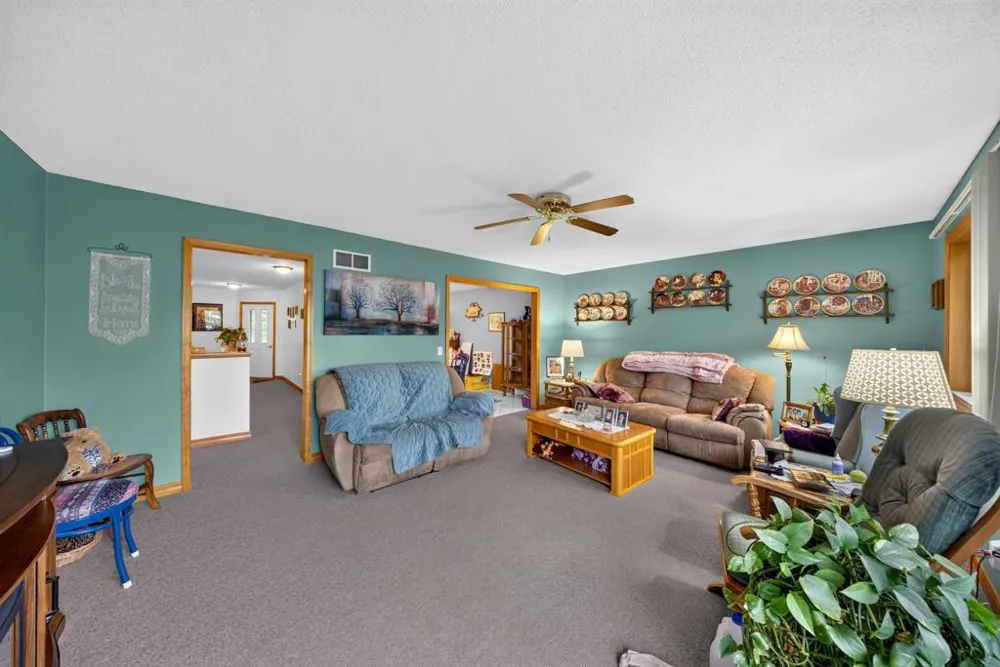 1407 S Garden Street Lake City, MN 55041