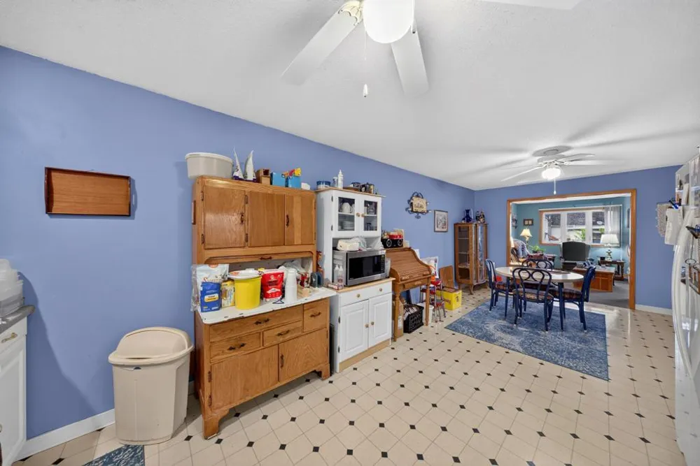 1407 S Garden Street Lake City, MN 55041