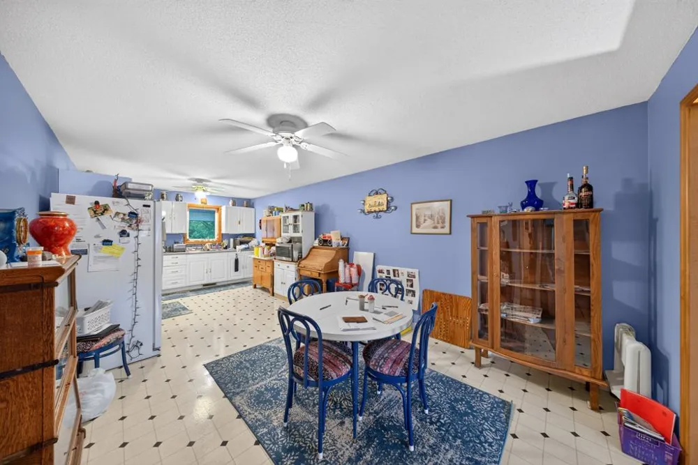 1407 S Garden Street Lake City, MN 55041