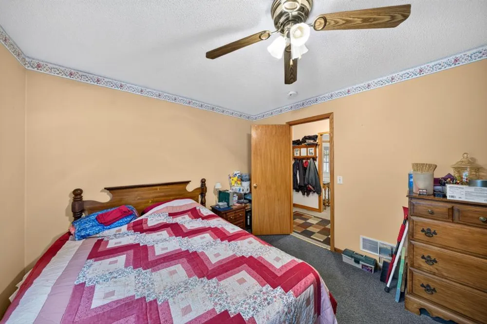 1407 S Garden Street Lake City, MN 55041