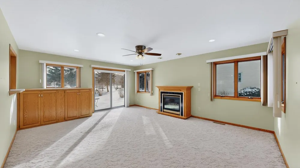 302 Cross Street Lake City, MN 55041