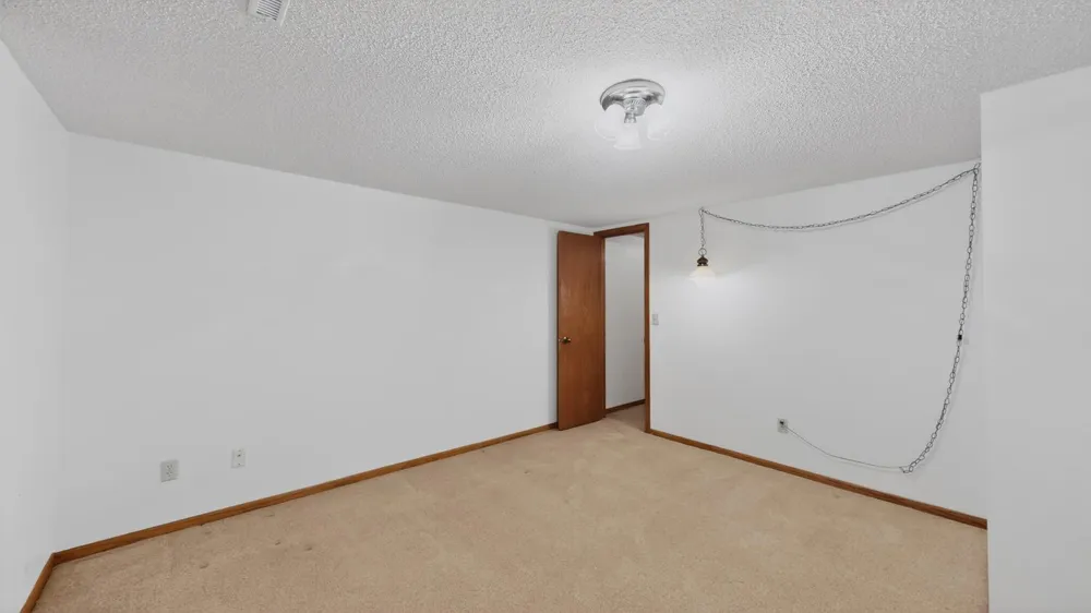 302 Cross Street Lake City, MN 55041