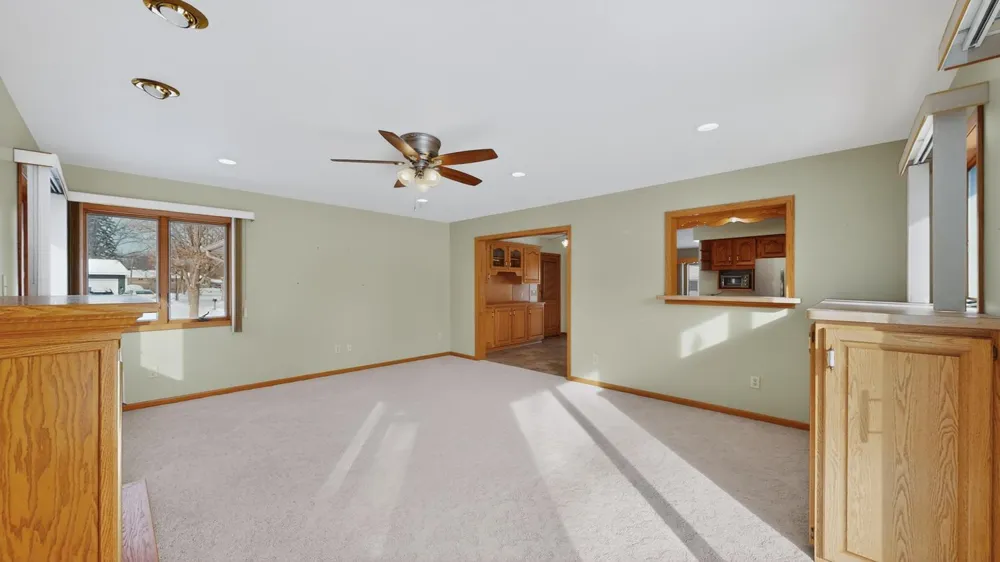 302 Cross Street Lake City, MN 55041
