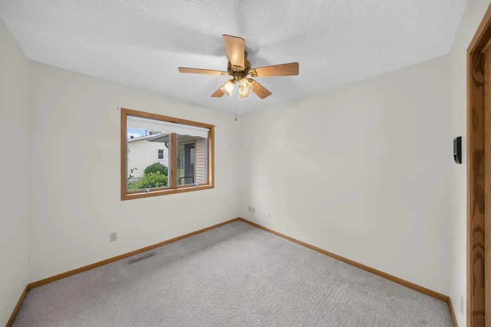 302 Cross Street Lake City, MN 55041