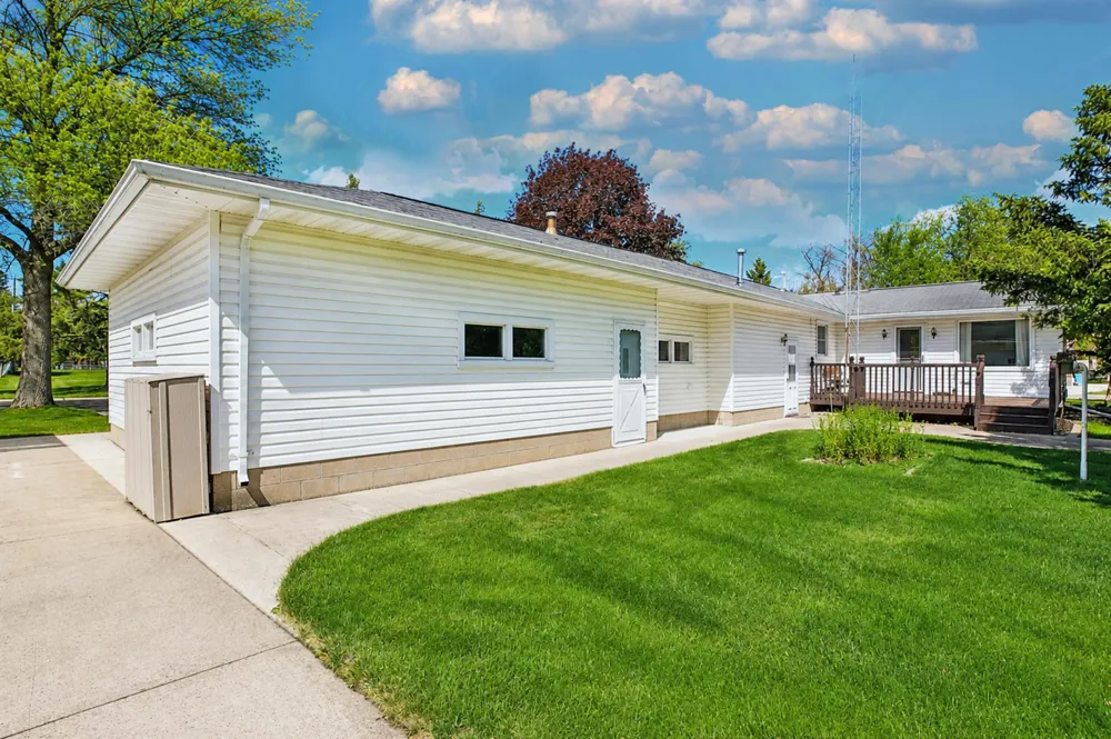 847 17th Street NE Owatonna, MN 55060